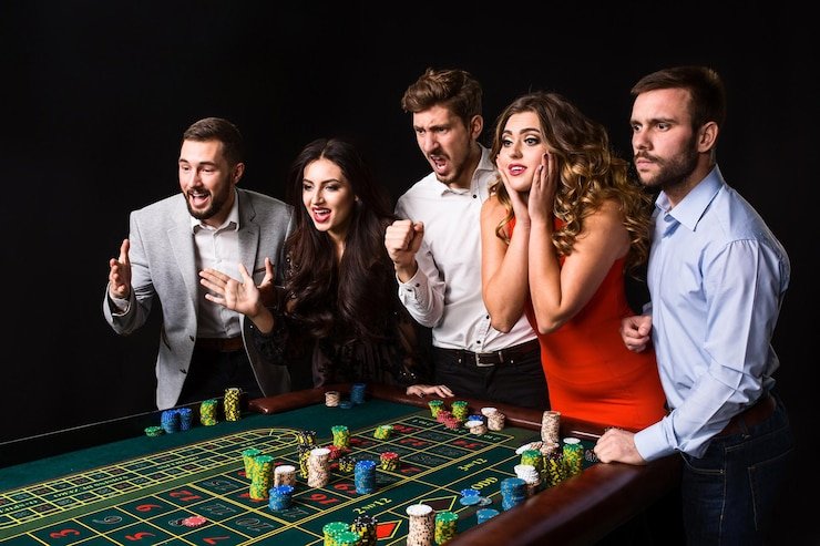 Kartu fitur 888togel dengan ikon merah